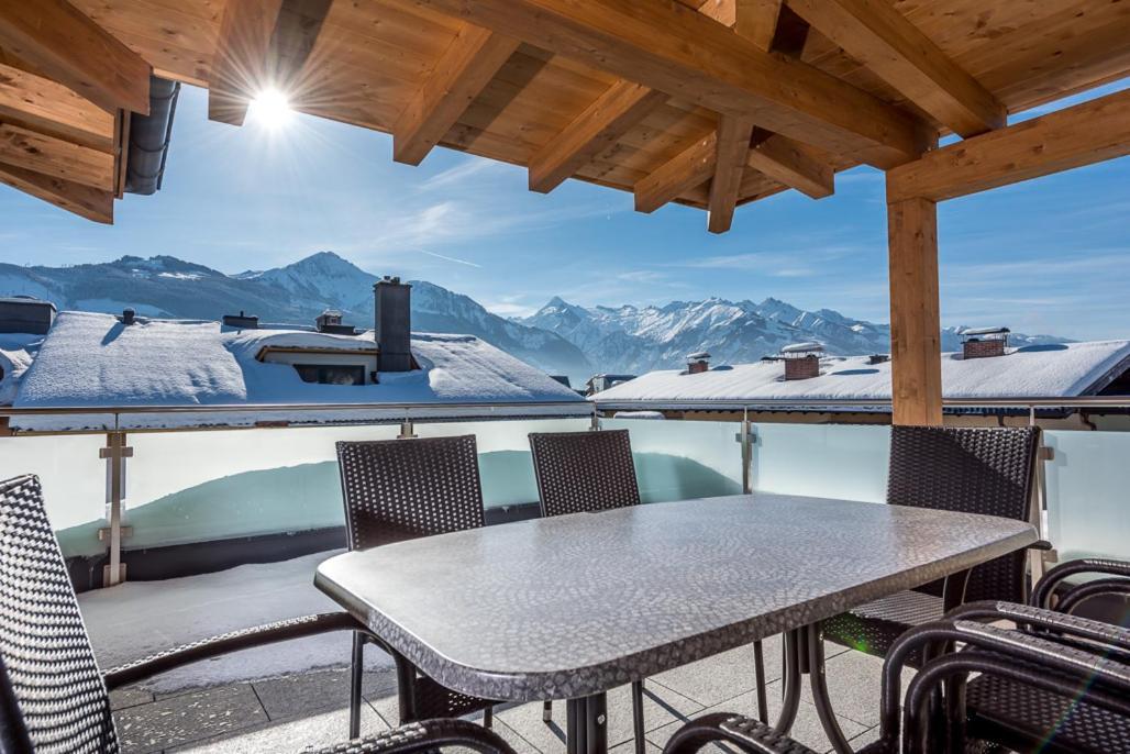Appartements Sulzer By We Rent, Summercard Included Целль-ам-Зе Экстерьер фото