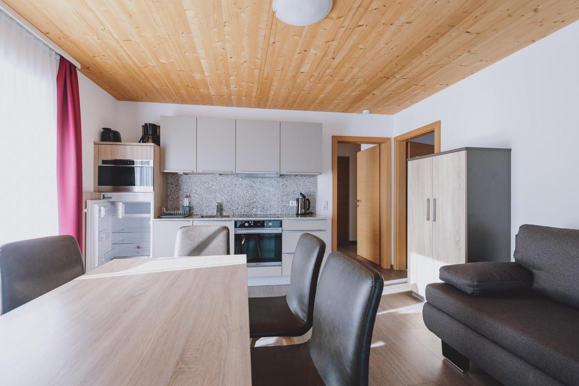 Appartements Sulzer By We Rent, Summercard Included Целль-ам-Зе Номер фото